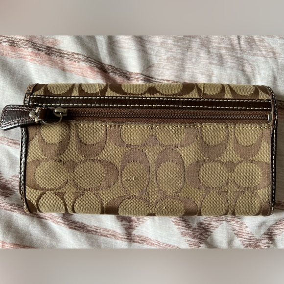 Coach Wallet - Picture 2 of 5